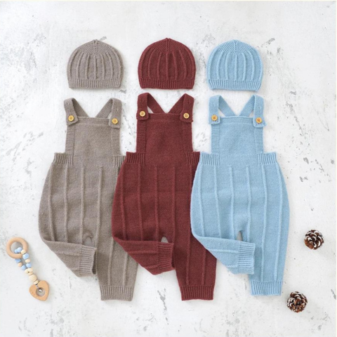 Knitted Newborn Romper-Sleeveless Strap Jumpsuit & Hat Set for Babies
