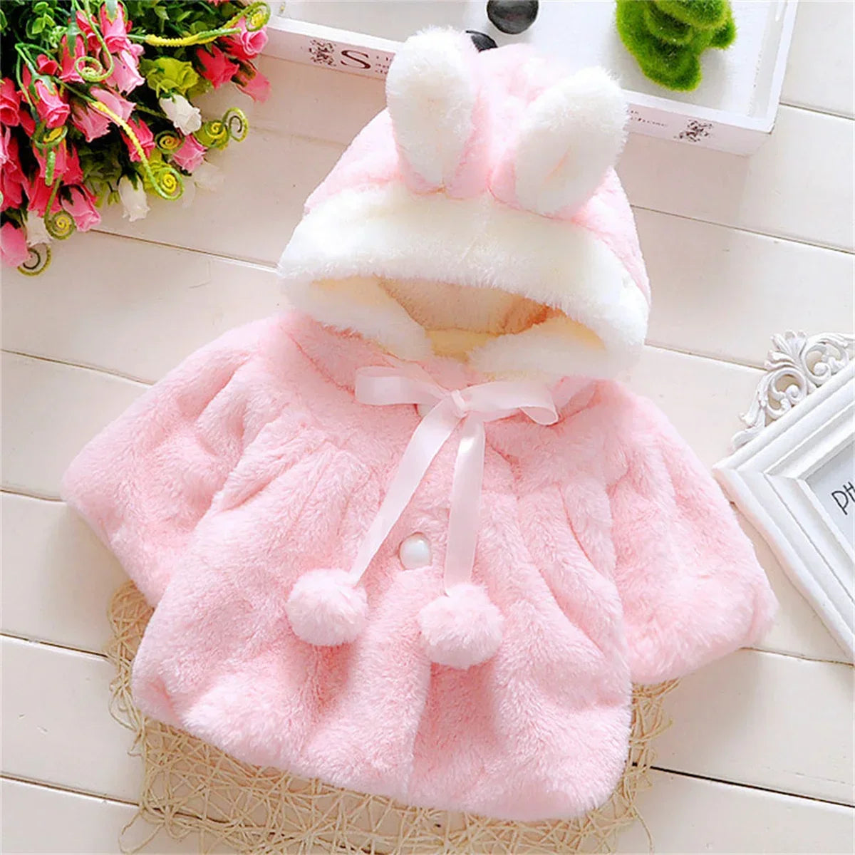 Baby Ear Fleece Cape - Cozy Winter Wear for Babies & Toddlers girls.
